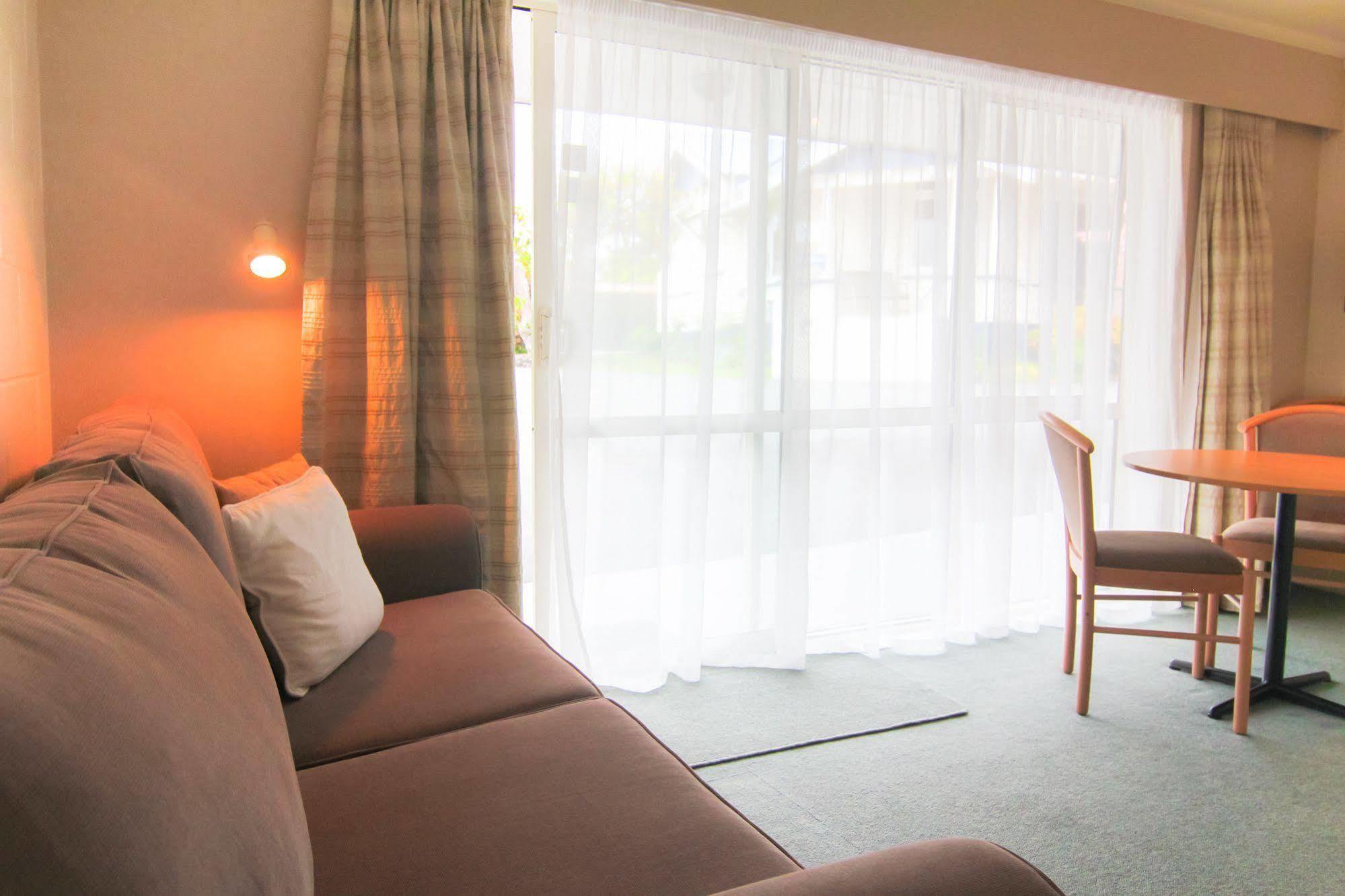 Broadway Lodge Motel Stratford Eksteriør bilde